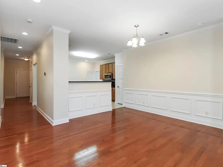 Dining Area View - 116 Ashgrove Ln