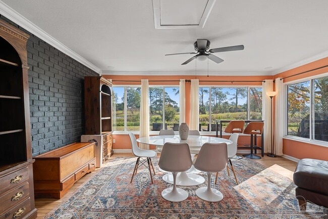 Building Photo - 4844 Huron Dr