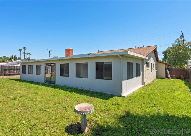 Building Photo - 12946 Conley St