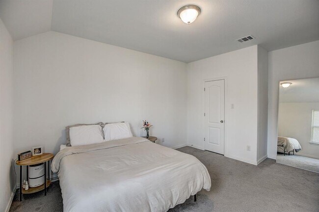 Building Photo - 308 Monteforte Rd