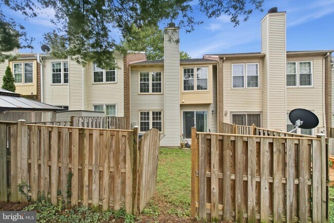 Building Photo - 12120 Stoneford Dr