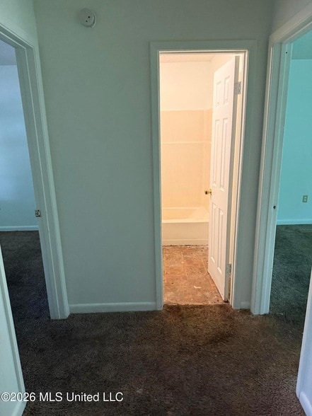 Building Photo - 1009 Michelle Dr