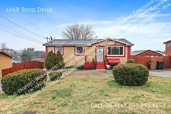 Primary Photo - Split Level in North Nashville with Spacio...