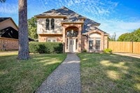 Building Photo - 12011 Autumn Creek Dr