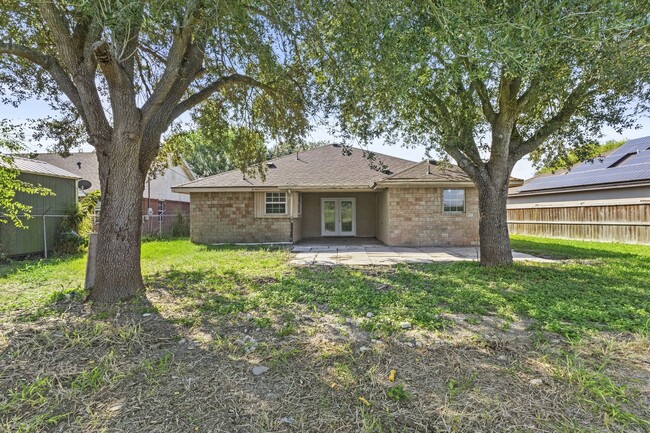 Building Photo - Nice 3BD/2BTH/1GAR home in Rio Hondo!