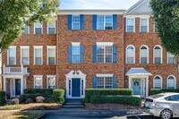 Building Photo - 10436 Winslet Dr