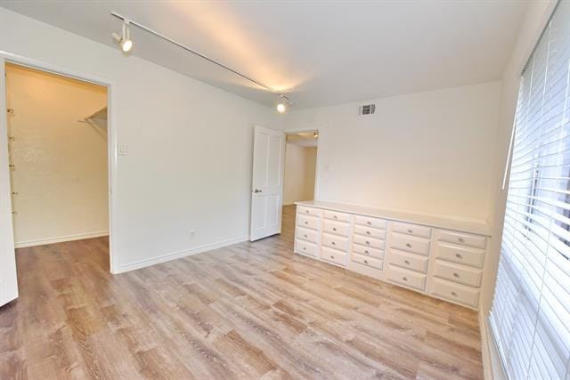 Building Photo - 4851 Cedar Springs Rd