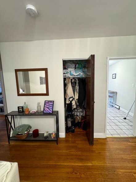 Building Photo - 63 Selkirk Rd