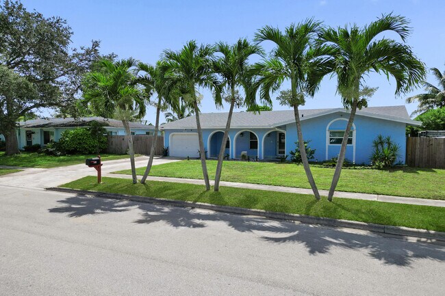 Building Photo - 855 NW 80th Terrace