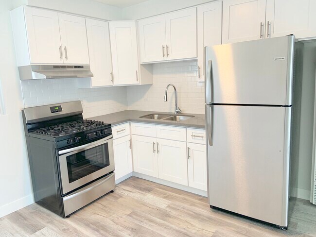 Primary Photo - 3772 Lockland Dr