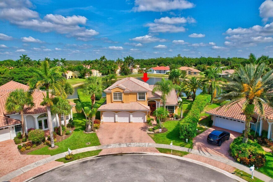 Building Photo - 19314 King Palm Ct