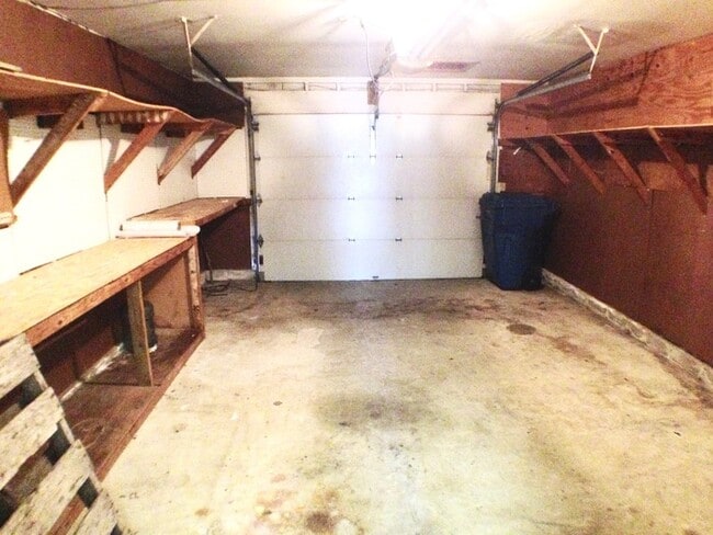 Building Photo - 5436 Chatham Lake Dr