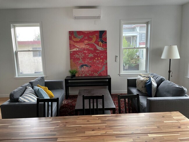 Building Photo - Viewing Schedule: Please call Shami at (415) 225-2543 to schedule a viewing.