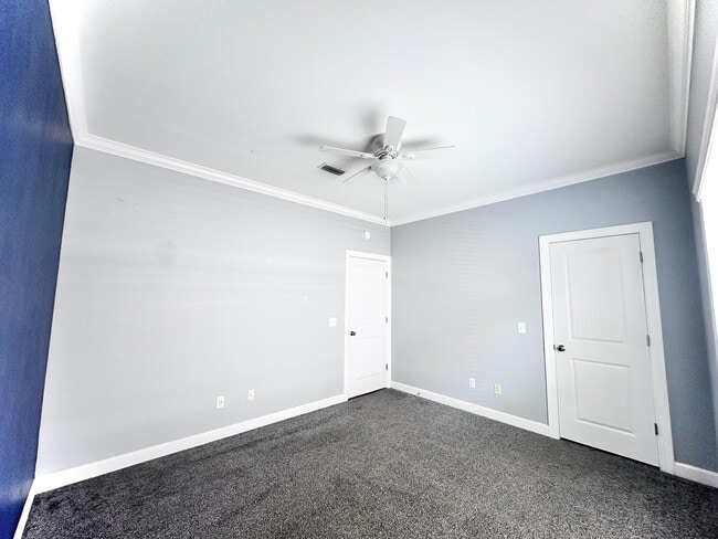 Building Photo - 214 Southern Winds Dr