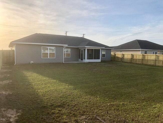 Building Photo - Single-Family House for Rent