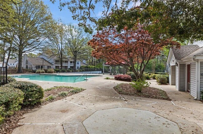 Building Photo - 4016 Whitehall Way