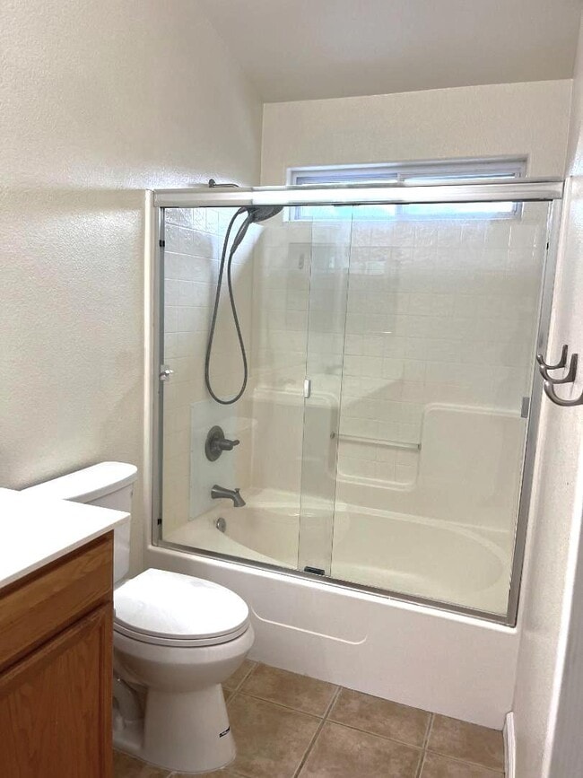 Building Photo - 730 Tatum Ave