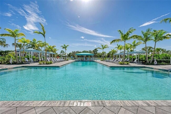 Building Photo - 6629 Fort Pierce Ave