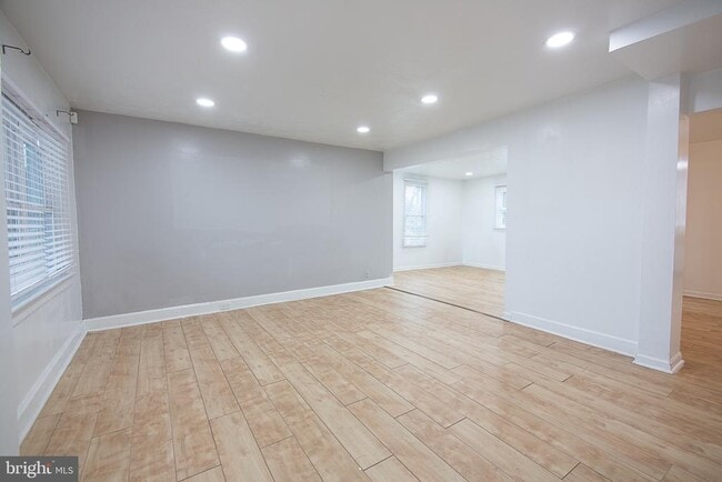 Building Photo - 7309 Sycamore Ave