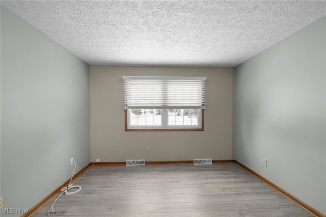 Building Photo - 6667 Hidden Lake Trail