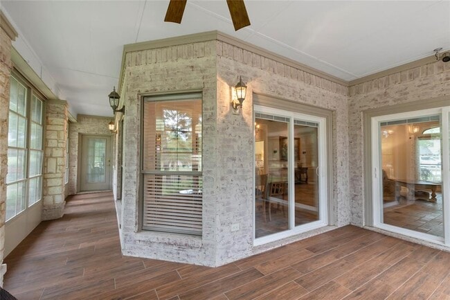 Building Photo - 125 Bay Tree Trail