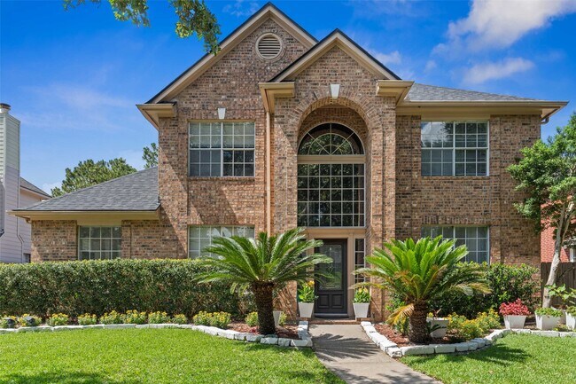 Building Photo - 2112 Shadow Bay Cir