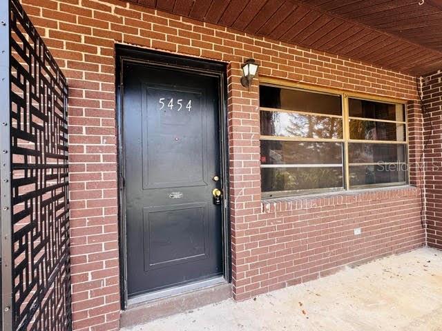 Building Photo - 5454 Decatur St