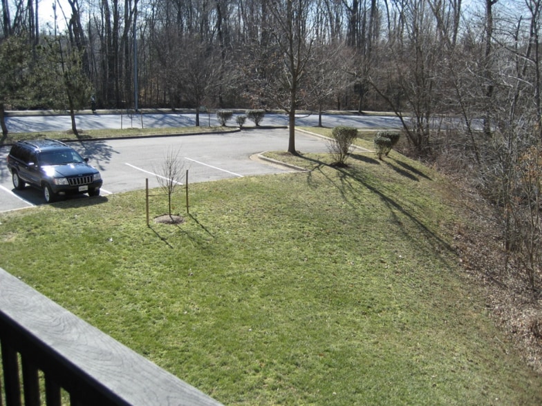 Building Photo - 2620 Tor Ct