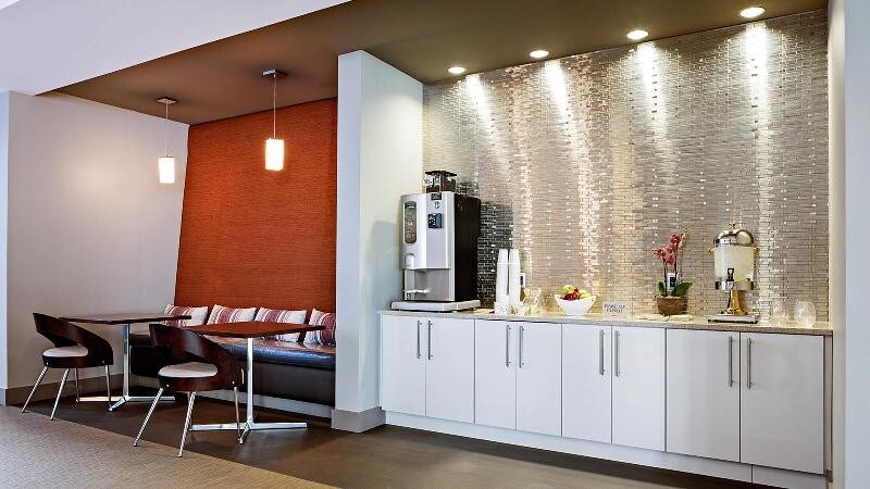 Building Photo - 80 Fawcett St