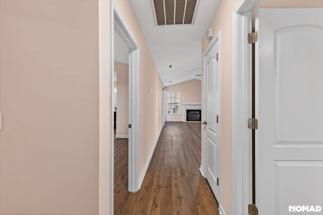 Building Photo - 5205 Carriage Pine Dr