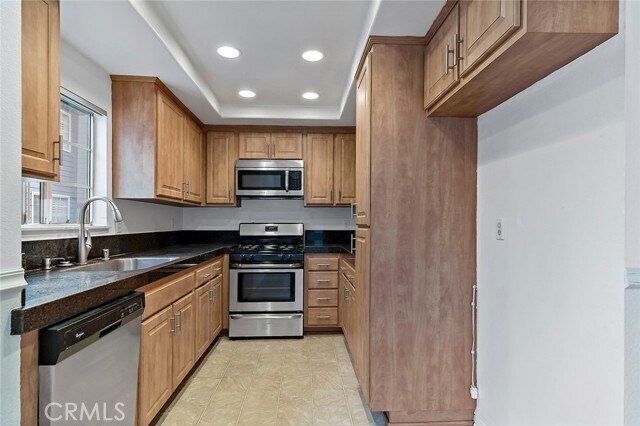 Building Photo - 26121 Frampton Ave