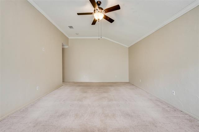 Building Photo - 1629 Thornhill Ln
