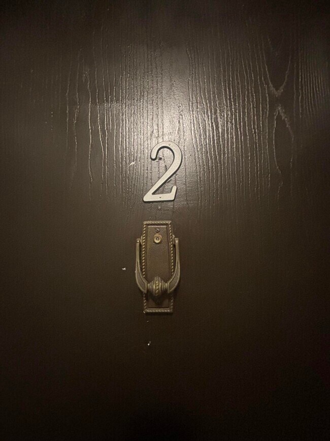 Building Photo - 131 Canfield St