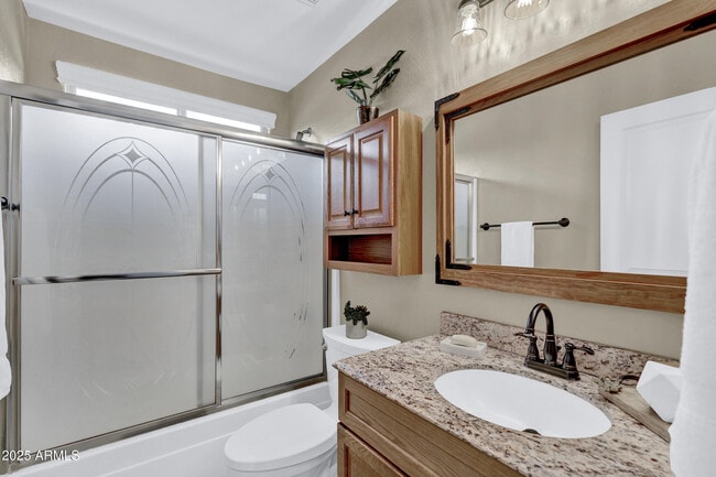 Building Photo - 4374 S Mariposa Dr