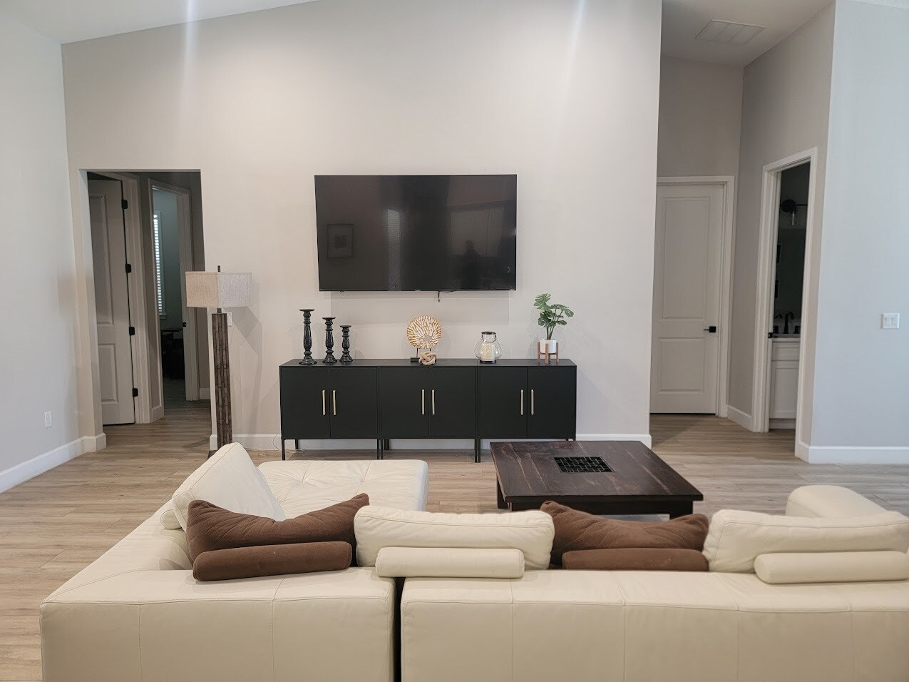 Building Photo - 369 N Lake Jessup Ave