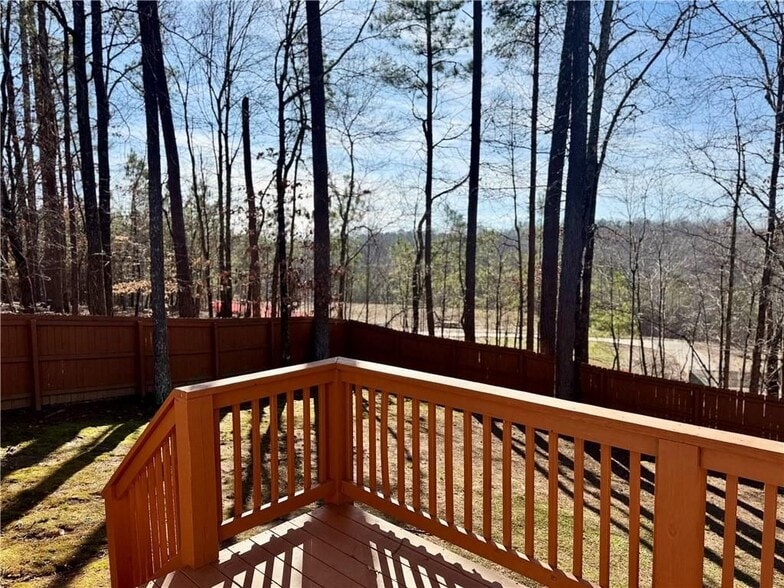 Building Photo - 1136 Fieldstone Dr