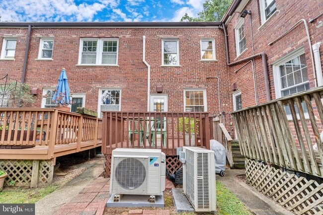 Building Photo - 2600 16th St S