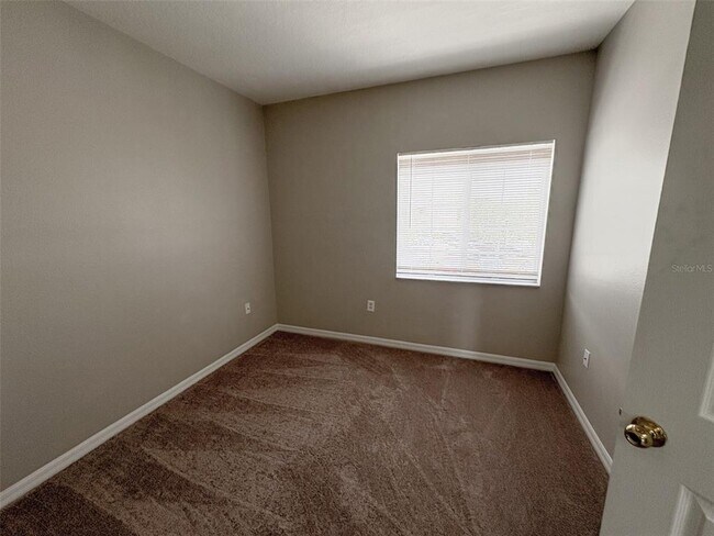 Building Photo - 9529 Newdale Way