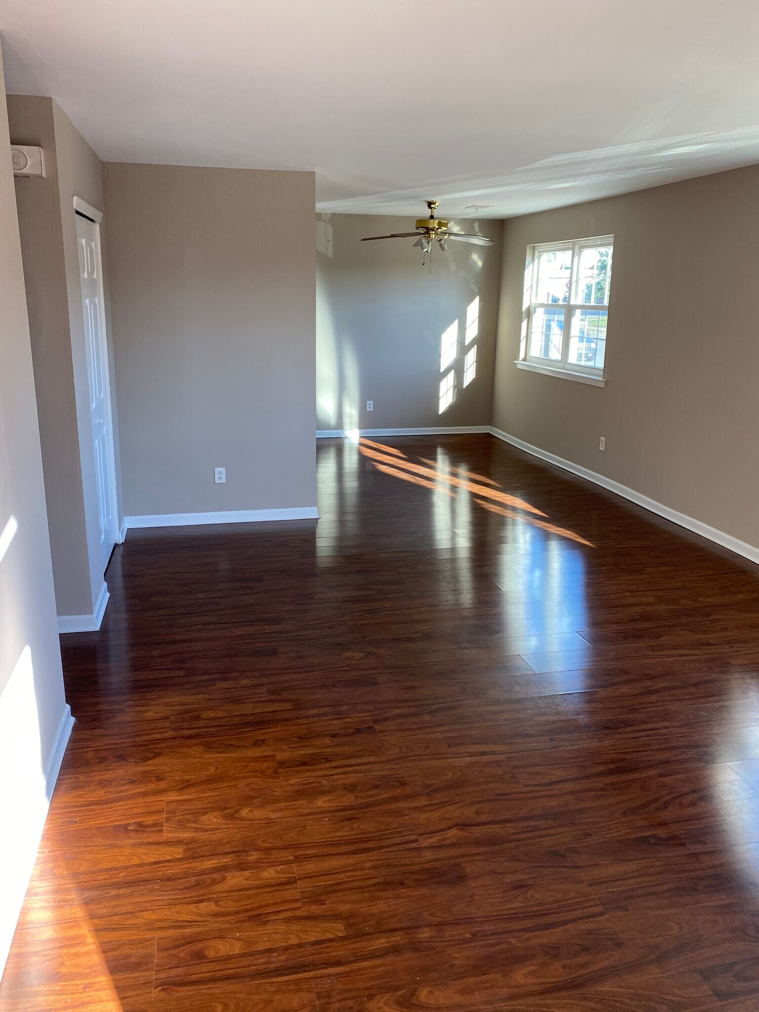Building Photo - 3312 Glenbrook Pl