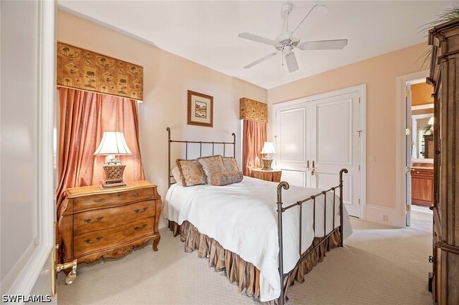 Building Photo - 4661 Via Ravenna