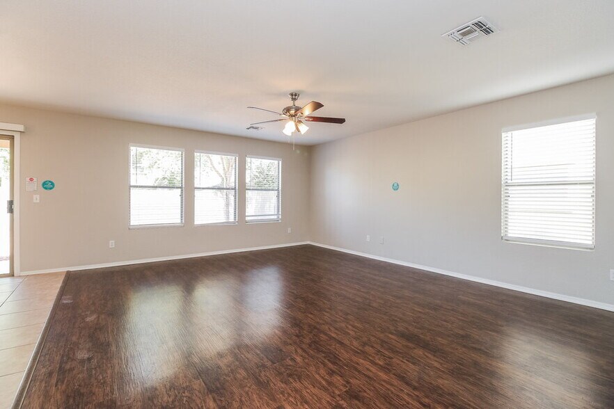 Building Photo - 3672 E Orchid Ln