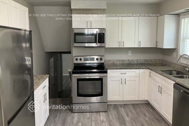 Building Photo - 3697 Glen Falls Dr