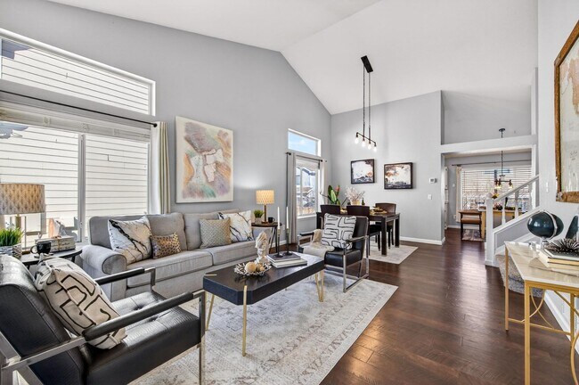 Building Photo - Updated 4bed in Parker!