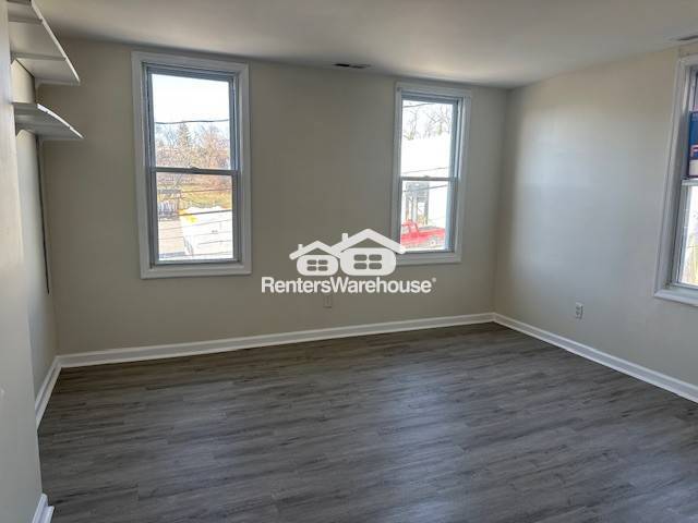 Building Photo - 1501 Cox St