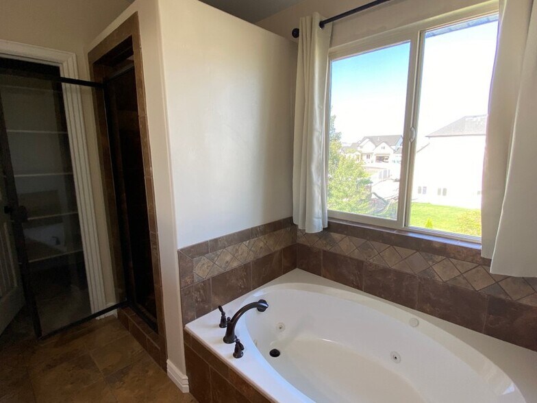 Building Photo - 1240 S 780 W