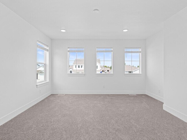 Building Photo - 2986 Sydney Dr