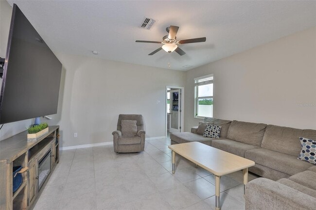 Building Photo - 9454 Channing Hill Dr