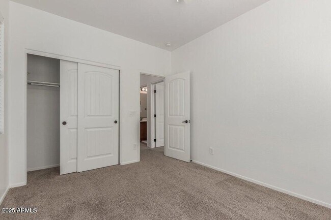 Building Photo - 3467 S Falcon Dr