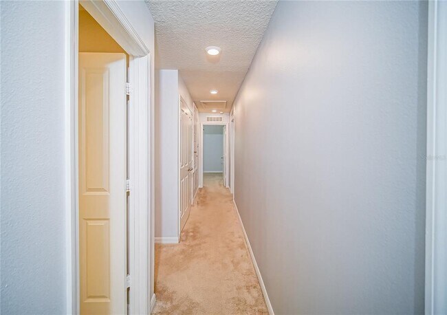 Building Photo - 5124 Crown Hvn Dr