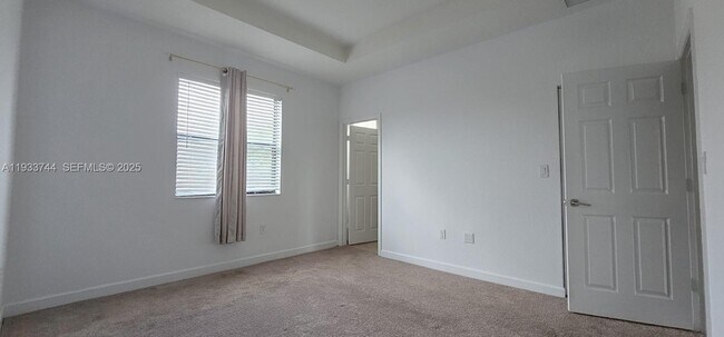 Building Photo - 15065 SW 115th St